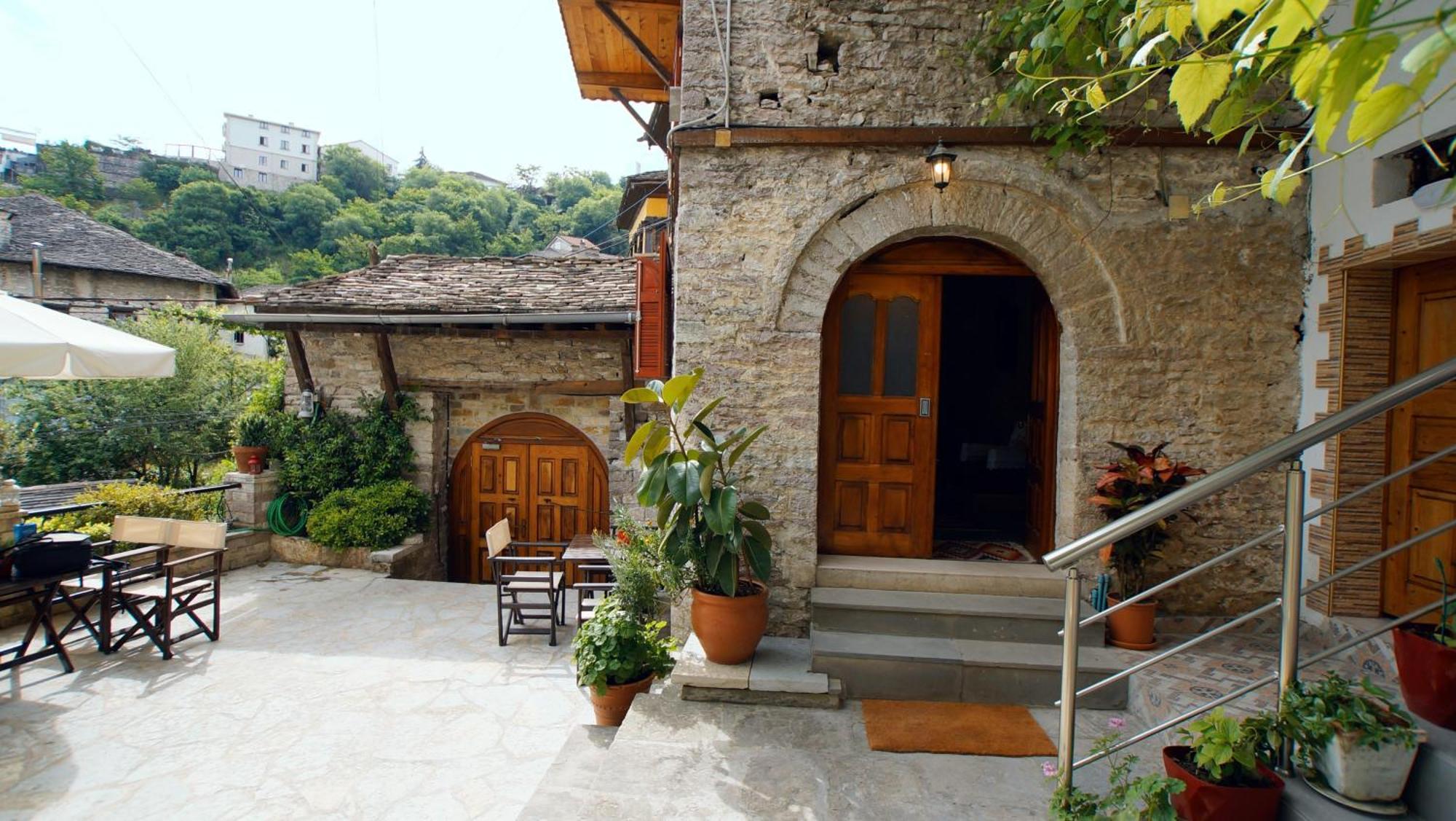 The Of Diplomacy Apartamento Gjirokastër